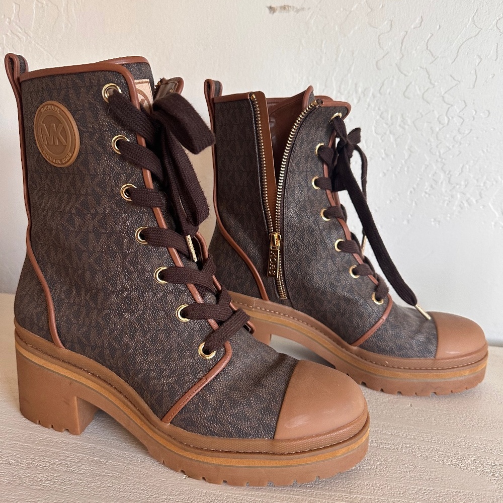 Michael Kors Boots
